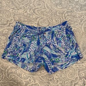 LIKE NEW Lilly Pulitzer Flowy Shorts